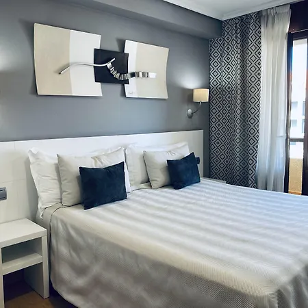 Olas Hotel