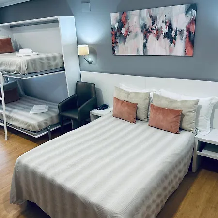 Olas Hotel